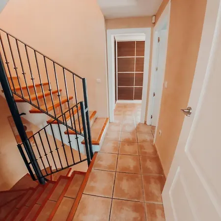 Vakantiehuis Con Piscina Privada *